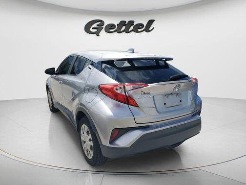 Silver Knockout Metallic 2020 Toyota C-HR LE