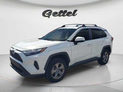 Ice Cap 2023 Toyota RAV4 XLE