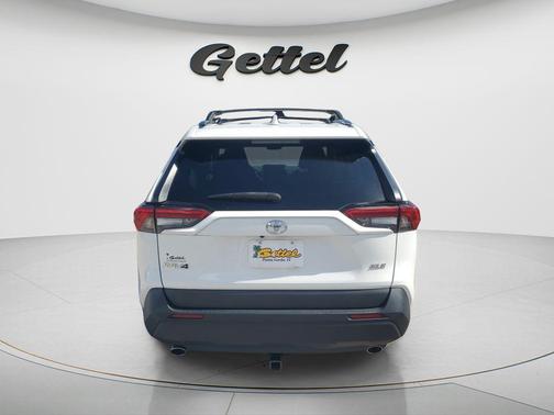 Ice Cap 2023 Toyota RAV4 XLE
