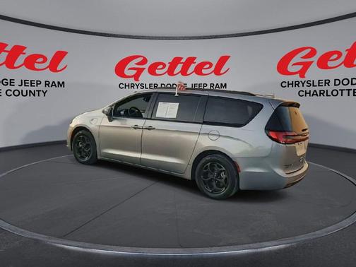 2021 Chrysler Pacifica Hybrid Limited