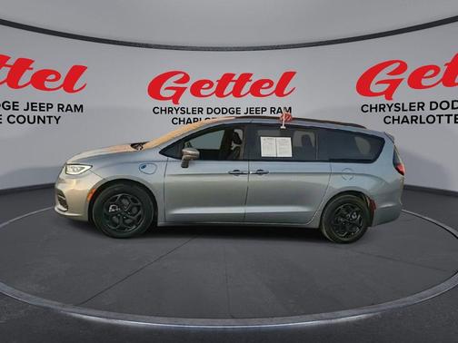 2021 Chrysler Pacifica Hybrid Limited