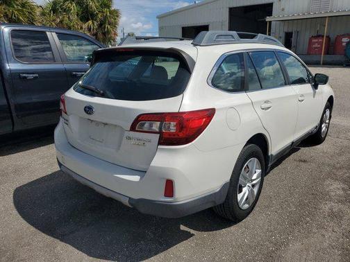 2015 Subaru Outback 2.5i