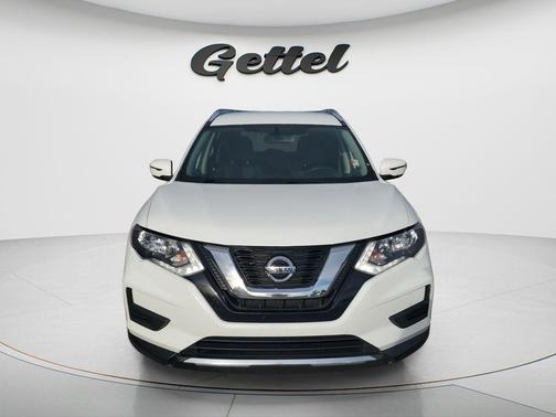 Glacier White 2017 Nissan Rogue SV