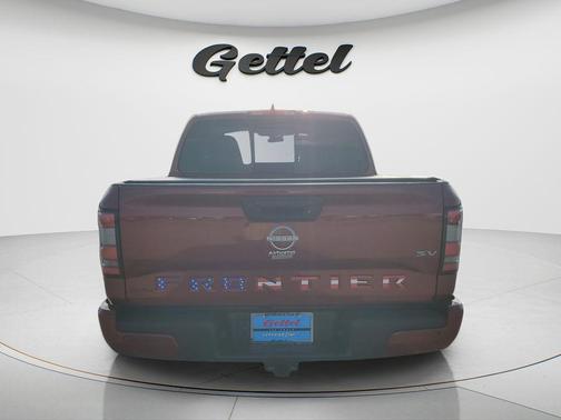 Cardinal Red Metallic Tricoat 2024 Nissan Frontier SV