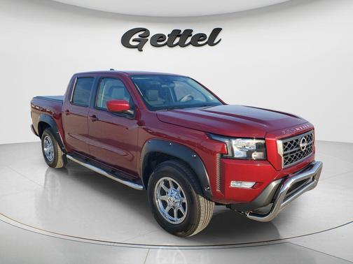 Cardinal Red Metallic Tricoat 2024 Nissan Frontier SV