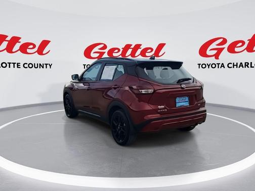 2023 Nissan Kicks SR