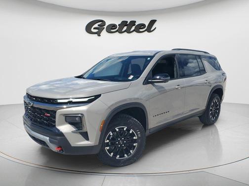 Sandstone Gray 2026 Chevrolet Traverse AWD Z71