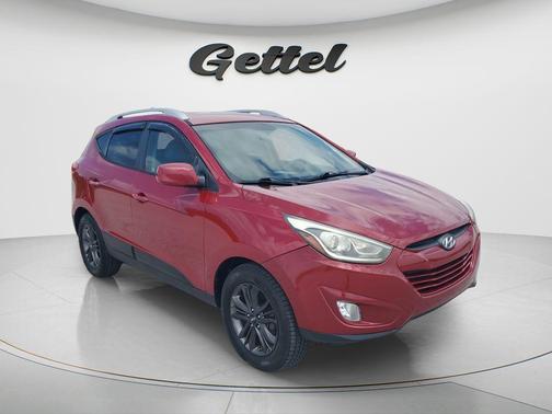 Garnet Red Mica 2015 Hyundai TUCSON SE