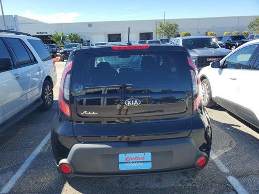 2016 Kia Soul Base