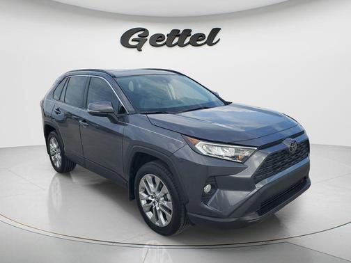Magnetic Gray Metallic 2019 Toyota RAV4 XLE Premium