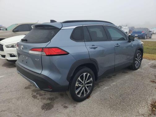 2025 Toyota Corolla Cross XLE