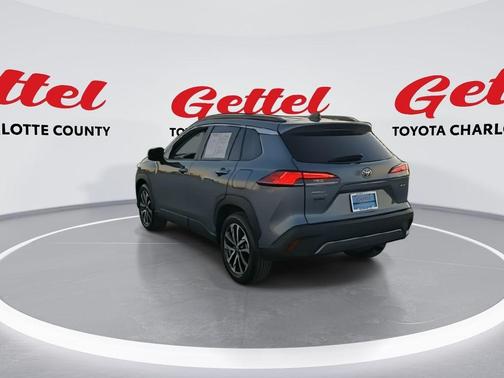 2025 Toyota Corolla Cross XLE