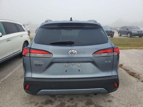 2025 Toyota Corolla Cross XLE