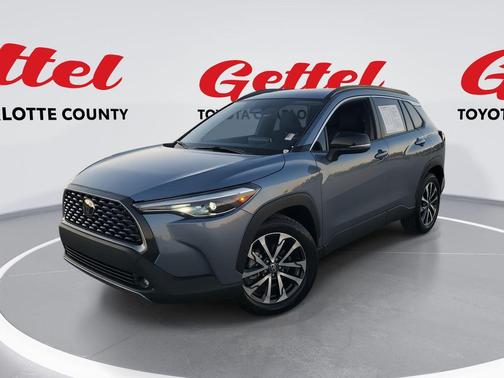 2025 Toyota Corolla Cross XLE