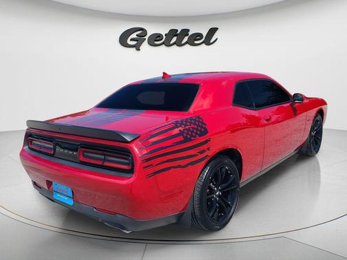 Redline Red Tricoat Pearl 2018 Dodge Challenger R/T
