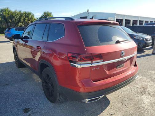 2022 Volkswagen Atlas 3.6L SE w/Technology