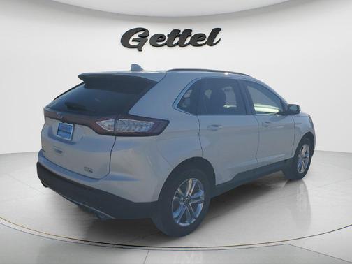 White Platinum Metallic Tri-Coat 2017 Ford Edge SEL