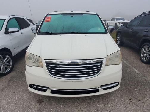 2011 Chrysler Town & Country Limited