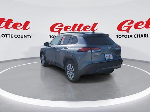 2025 Toyota Corolla Cross LE