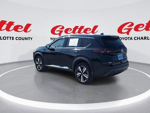 2021 Nissan Rogue SL