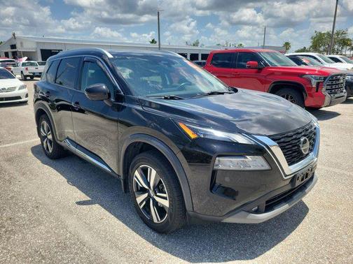 2021 Nissan Rogue SL