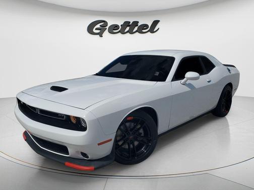 White Knuckle Clearcoat 2023 Dodge Challenger GT