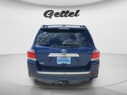 Nautical Blue Metallic 2013 Toyota Highlander Limited