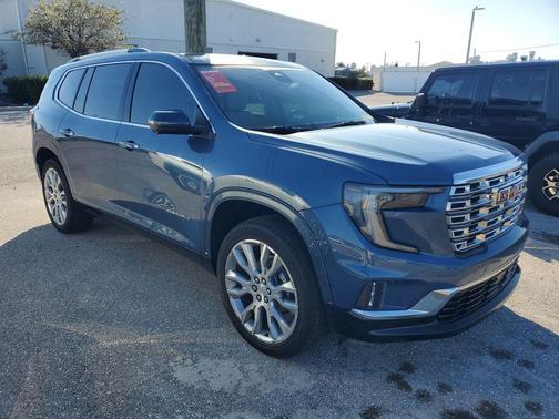 2024 GMC Acadia Denali