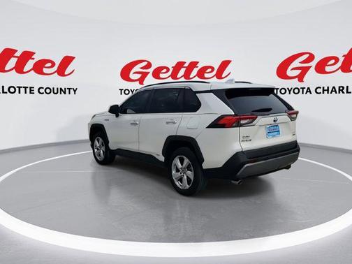 2020 Toyota RAV4 Hybrid SE