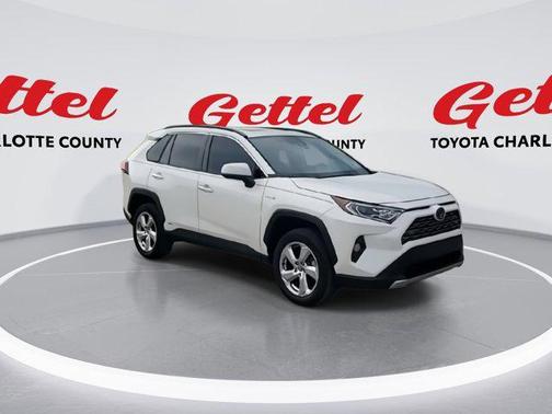 2020 Toyota RAV4 Hybrid SE