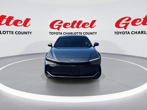 2024 Toyota Crown Limited