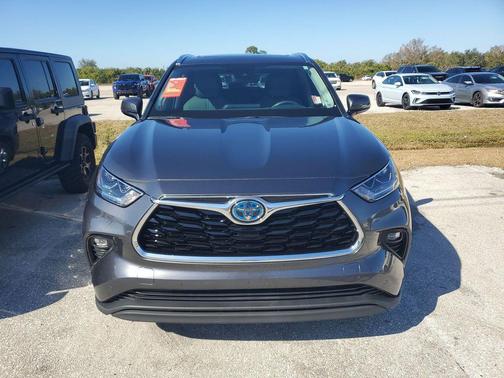 2021 Toyota Highlander Hybrid Limited