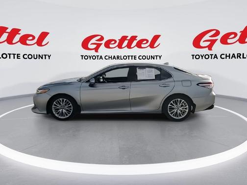 2019 Toyota Camry XLE