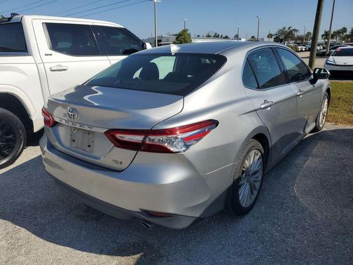 2019 Toyota Camry XLE