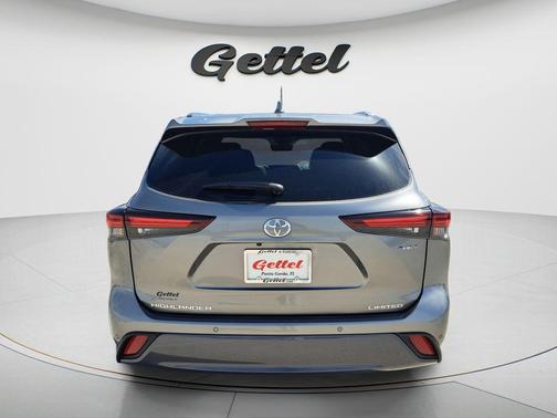 2026 Toyota Highlander Hybrid Limited