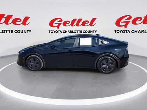 2023 Toyota Prius LE