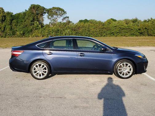 2014 Toyota Avalon Limited