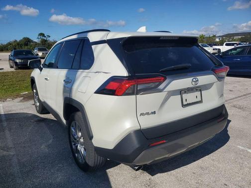 2021 Toyota RAV4 Limited