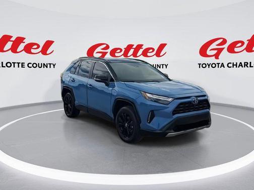 2022 Toyota RAV4 Hybrid SE