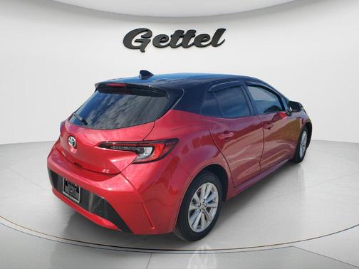 Finish Line Red/Midnight Black Metallic 2023 Toyota Corolla SE
