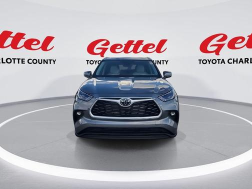 2025 Toyota Highlander Hybrid XLE