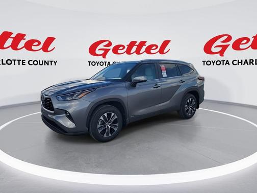 2025 Toyota Highlander Hybrid XLE