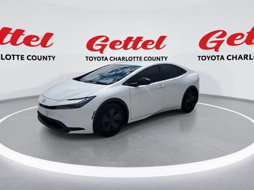 2023 Toyota Prius LE