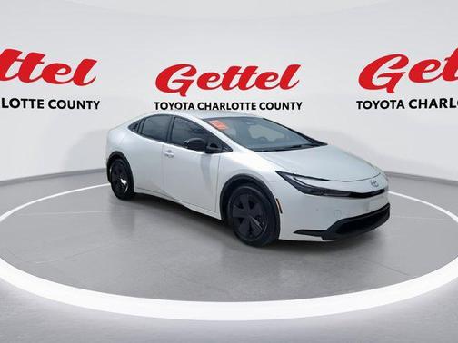 2023 Toyota Prius LE