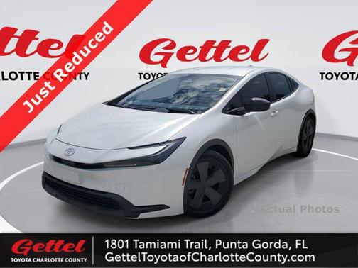 2023 Toyota Prius LE