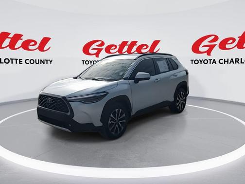 2023 Toyota Corolla Cross XLE
