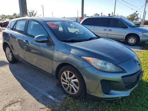 2013 Mazda Mazda3 i Touring
