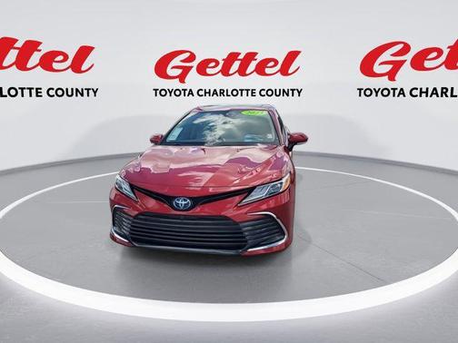 2023 Toyota Camry Hybrid XLE