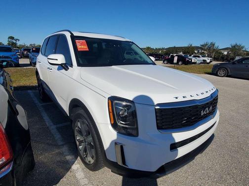 2022 Kia Telluride S