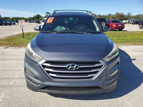 2018 Hyundai TUCSON SEL